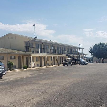 Gold Key Inn Brady Екстер'єр фото
